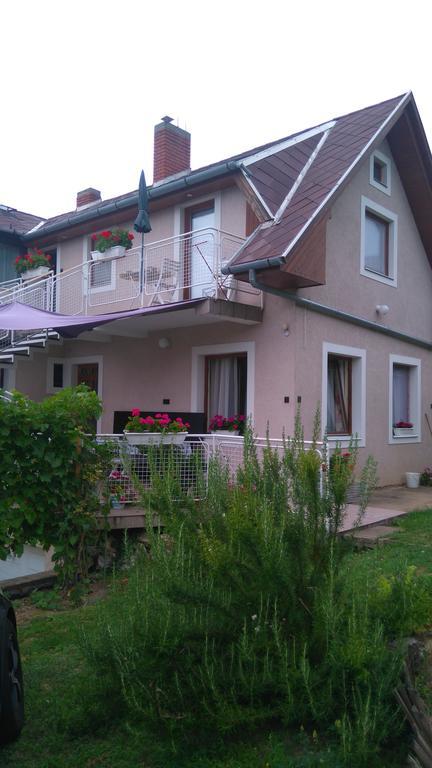 Bertalan Apartman Vonyarcvashegy Extérieur photo